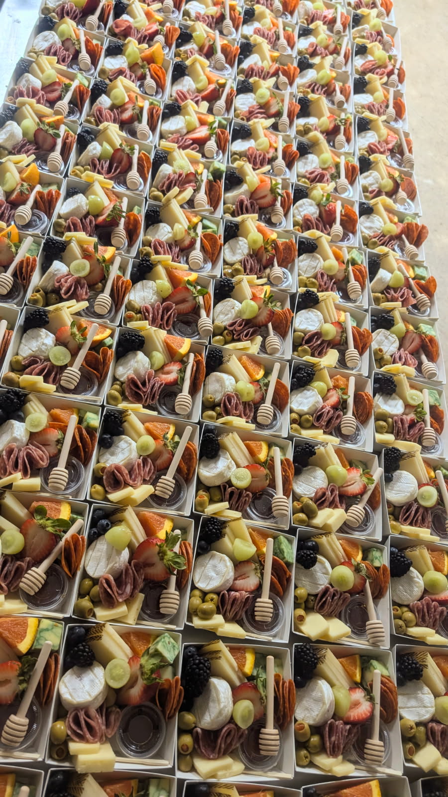 Italian Pesto Half Sandwich & Charcuterie Box